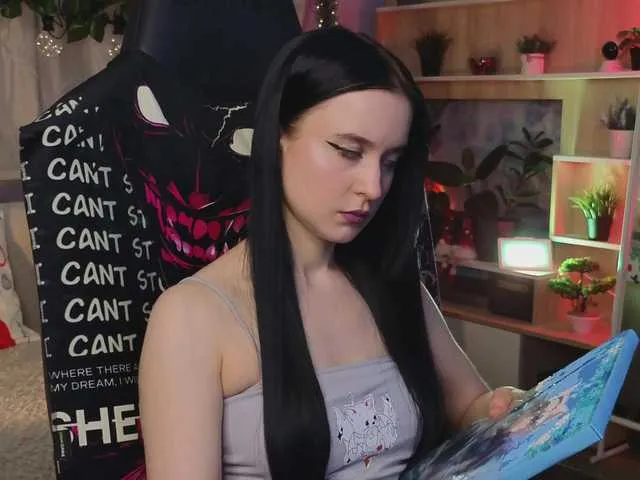 Live sex webcam photo for KiraLiLime #290616602