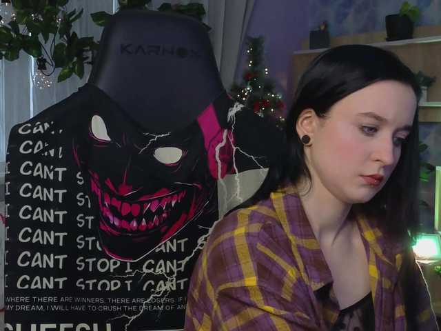 Live sex webcam photo for KiraLiLime #290676796