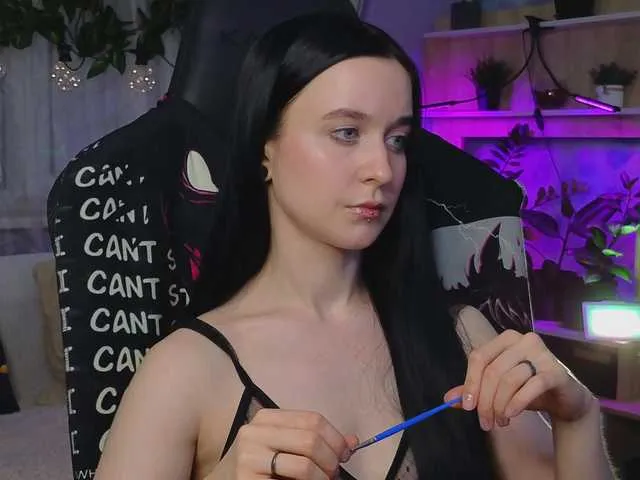 Live sex webcam photo for KiraLiLime #290712312