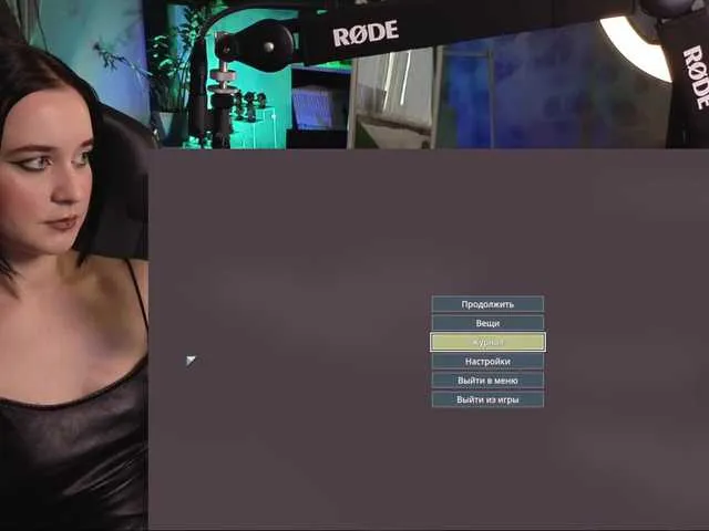 Live sex webcam photo for KiraLiLime #292289987