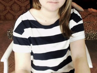 Live sex webcam photo for KiraRain #142431532