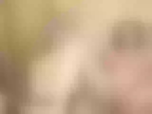 Live sex webcam photo for KiraRoxx #290445547