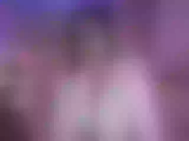 Live sex webcam photo for KiraRoxx #291906456