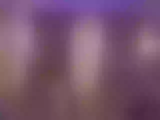 Live sex webcam photo for KiraRoxx #292038471
