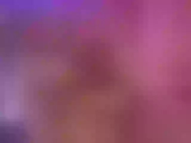 Live sex webcam photo for KiraRoxx #292078676