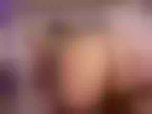 Live sex webcam photo for KiraRoxx #292219656