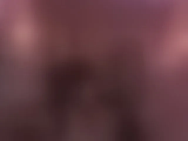 Live sex webcam photo for KiraRoxx #292366186