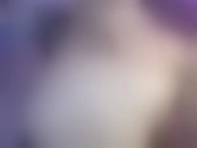 Live sex webcam photo for KiraRoxx #292824711