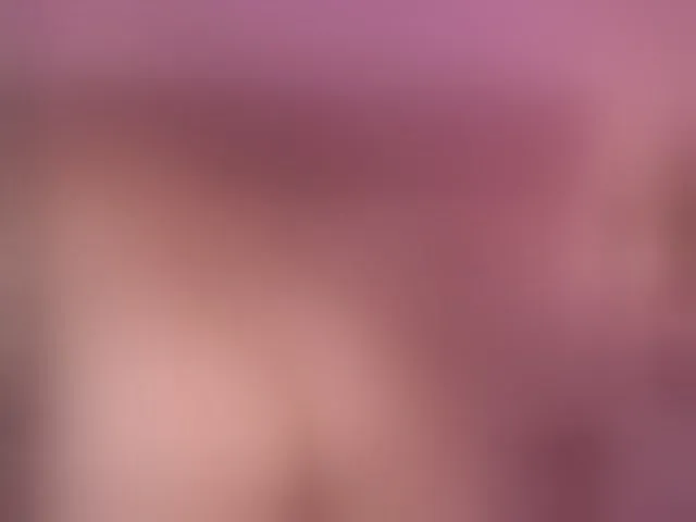 Live sex webcam photo for KiraRoxx #293271165