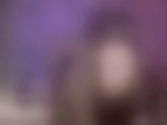 Live sex webcam photo for KiraRoxx #293468609