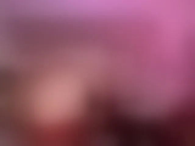 Live sex webcam photo for KiraRoxx #294151511