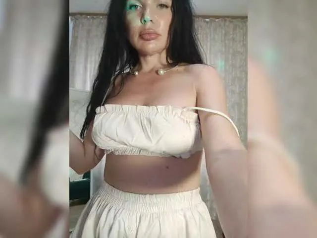 Live sex webcam photo for Kirakedi #291448924