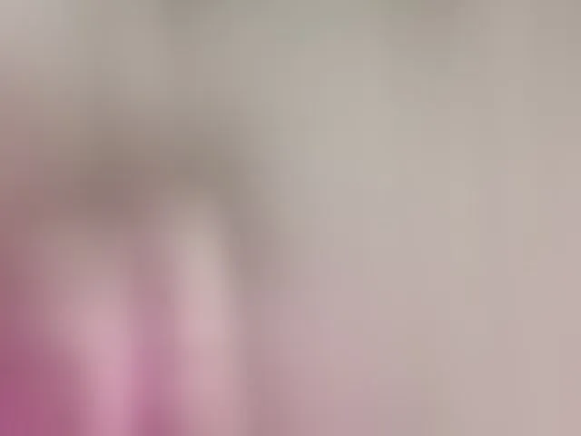 Live sex webcam photo for Kirakedi #293209955