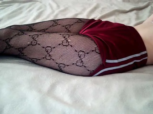 Live sex webcam photo for Kirki6767 #291117872