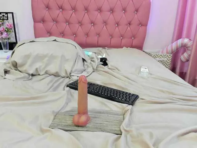 Live sex webcam photo for Kirra4u #292713897
