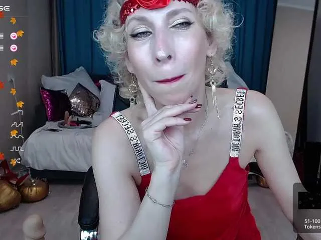 Live sex webcam photo for KirstenDesire #276822601