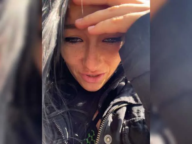 Live sex webcam photo for Kisa-Gav #273231131