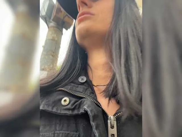 Live sex webcam photo for Kisa-Gav #273281811