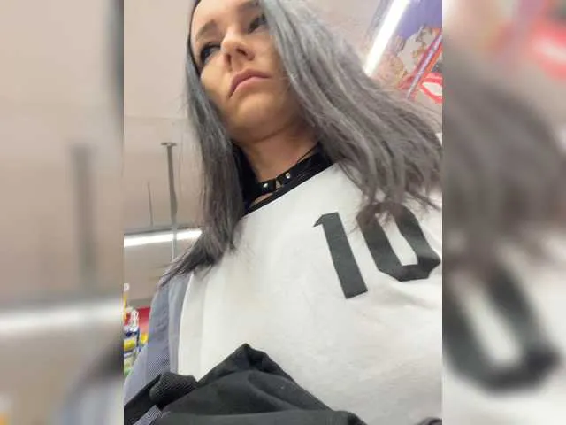 Live sex webcam photo for Kisa-Gav #274260305