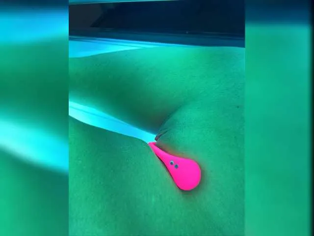 Live sex webcam photo for Kisa-Gav #276579600