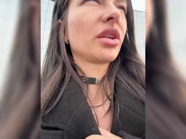 Live sex webcam photo for Kisa-Gav #290561359