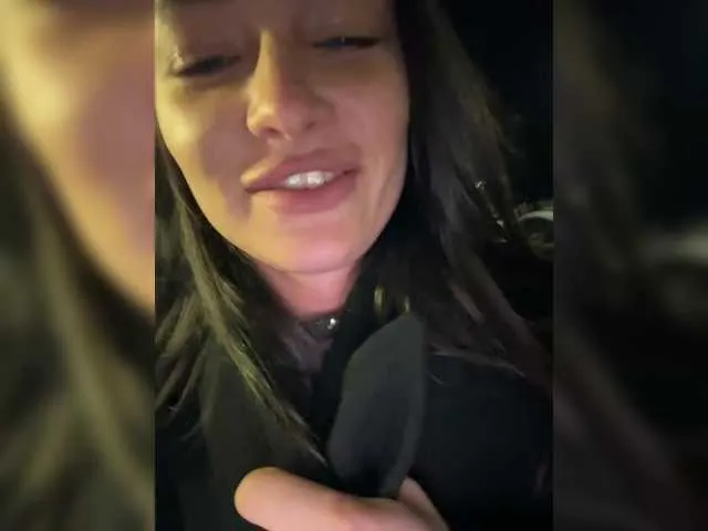 Live sex webcam photo for Kisa-Gav #290664345