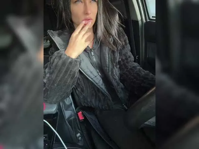 Live sex webcam photo for Kisa-Gav #292102571