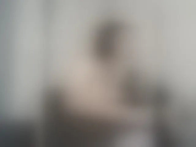 Live sex webcam photo for Kisa-malaya #294004321