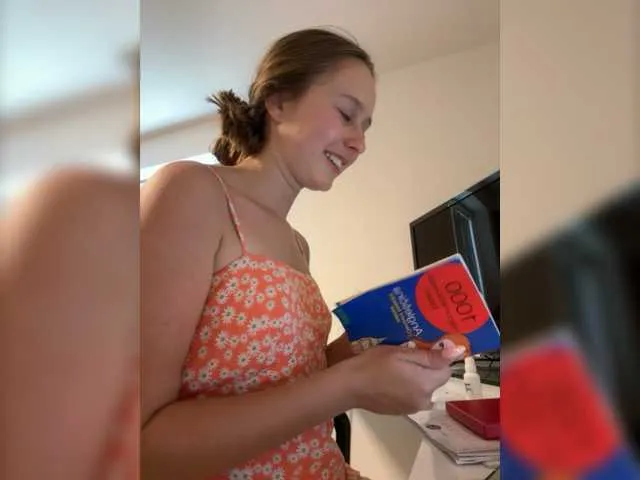 Live sex webcam photo for Kisacka #278166013