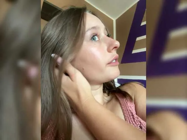 Live sex webcam photo for Kisacka #278203242