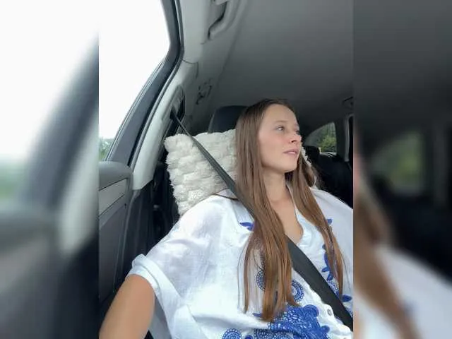 Live sex webcam photo for Kisacka #291548832