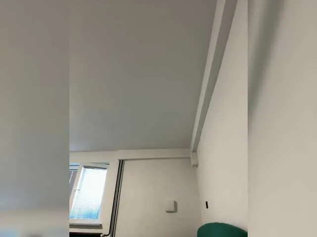 Live sex webcam photo for Kisacka #291557389