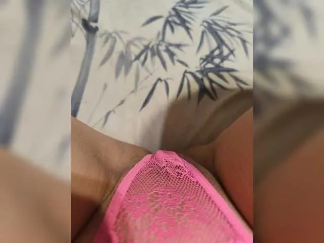 Live sex webcam photo for Kiskis-s #292313281