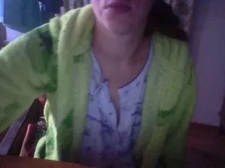 Live sex webcam photo for Kisochka124 #184072802