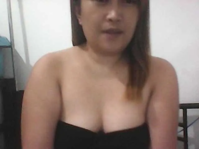 Live sex webcam photo for Kissmebabe143 #291255084