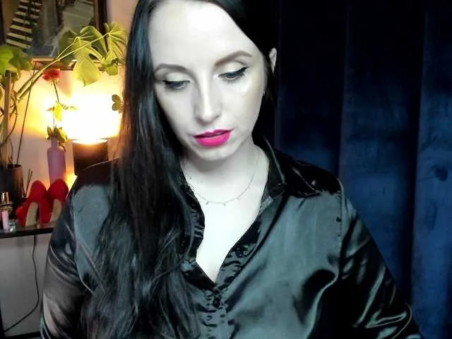 Live sex webcam photo for KissxLeila #290393575