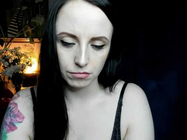 Live sex webcam photo for KissxLeila #291092174