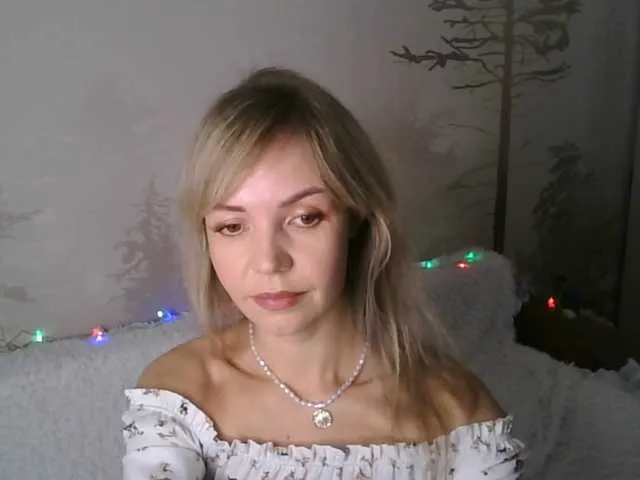 Live sex webcam photo for Kissz #292376887