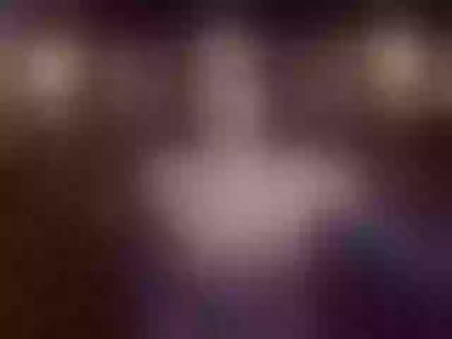 Live sex webcam photo for KitnissKiss #291018411