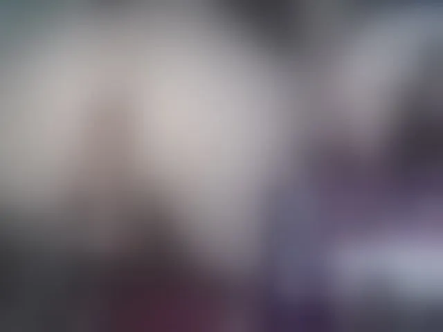 Live sex webcam photo for KittenDark #293830788