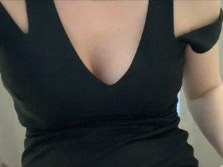 Live sex webcam photo for KittenQueen71 #220283926