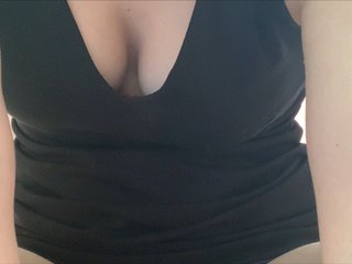 Live sex webcam photo for KittenQueen71 #226058804