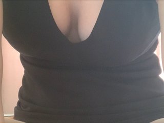 Live sex webcam photo for KittenQueen71 #226909763