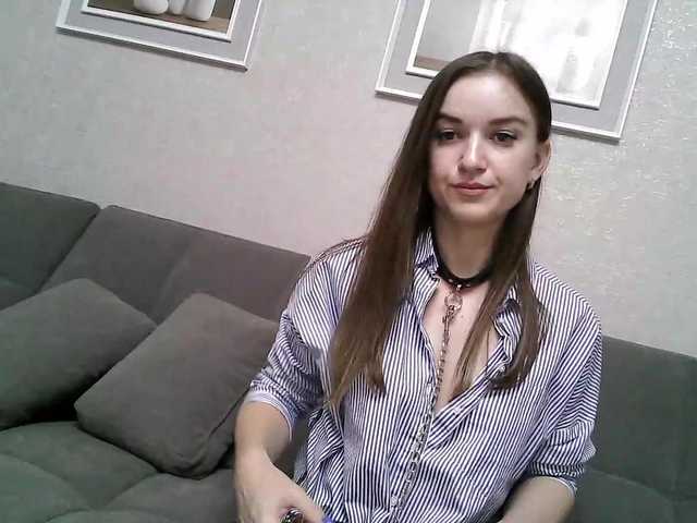 Live sex webcam photo for Kitty-03 #275306073