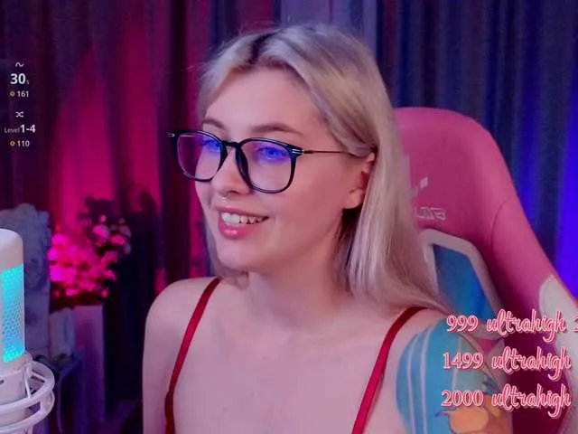 Live sex webcam photo for KittyBay #290808531