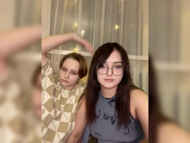 Live sex webcam photo for KittyColorfull #290358204