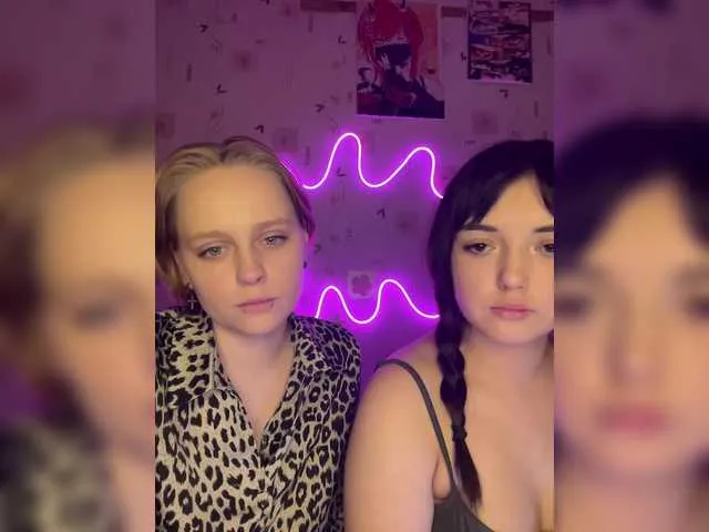 Live sex webcam photo for KittyColorfull #290836549