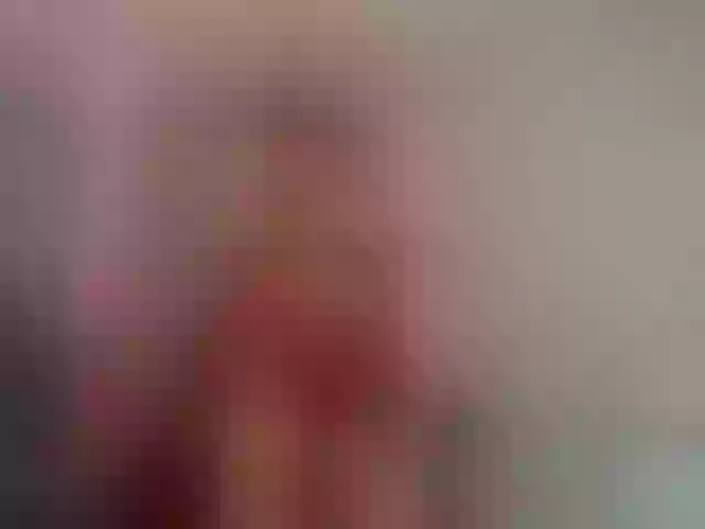 Live sex webcam photo for KittyCute #291477044