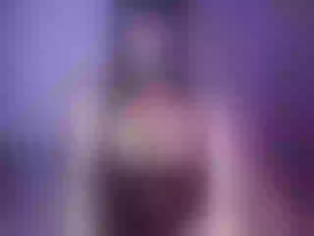 Live sex webcam photo for KittyGiirl #290748335