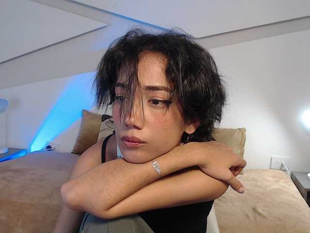 Live sex webcam photo for Kity-hot #291421616